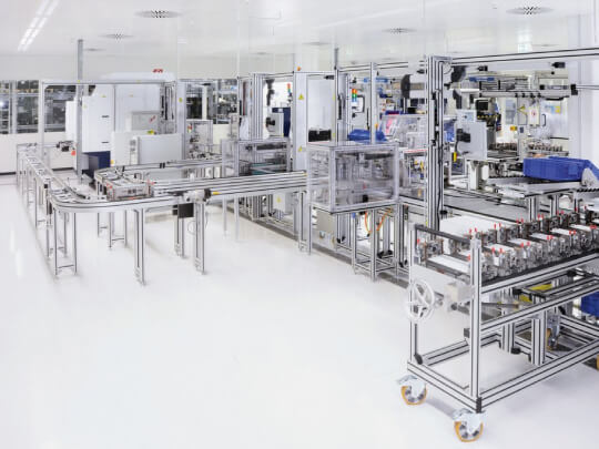 Aluminum Framing, Manual Production Systems, TS2plus Conveyor